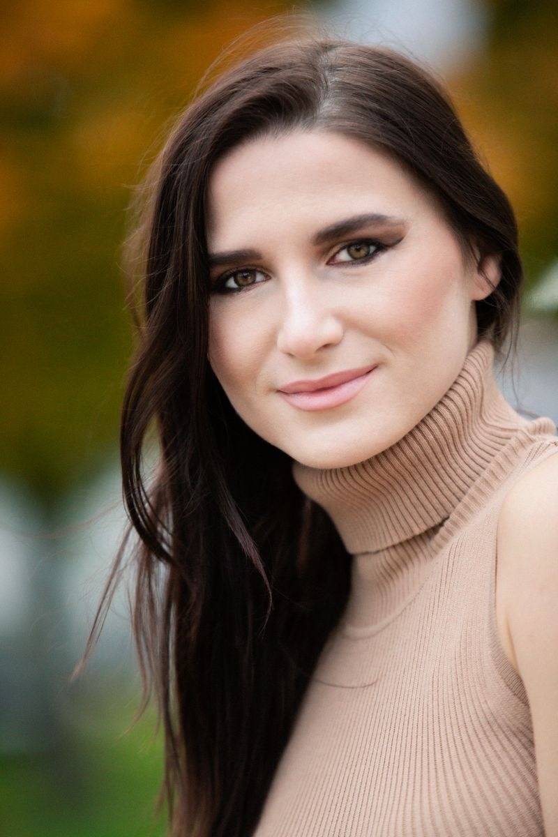 Larissa O.
